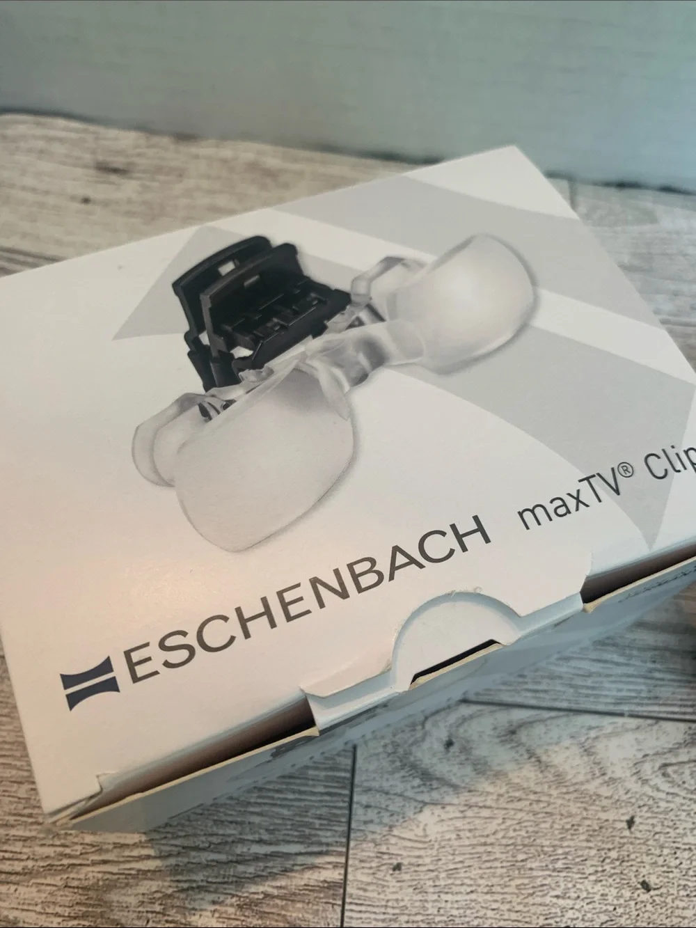 Eschenbach Clip on Glasses Max Detail 23g Magnification w/ case Brand New
